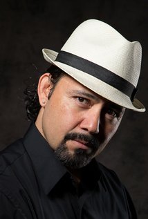 Anthony De La Cruz