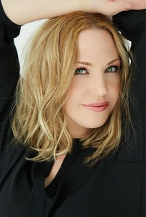 Adrienne Frantz