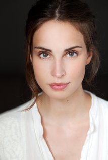Heida Reed